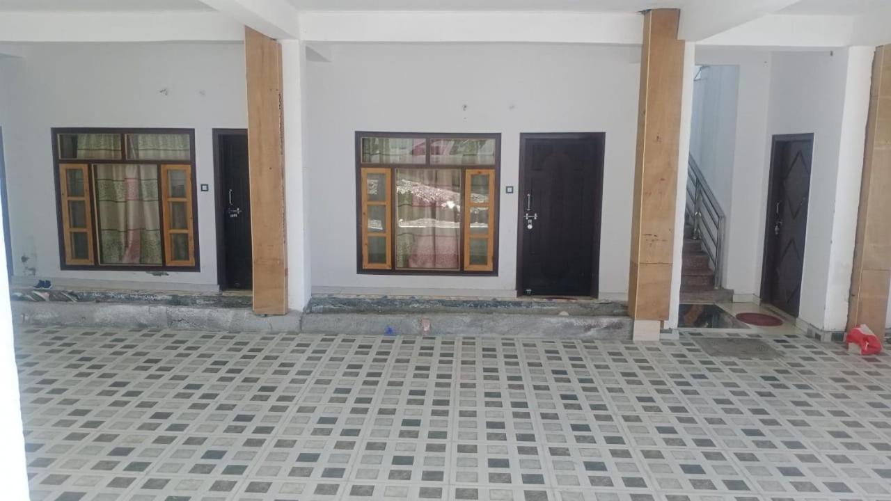 Rahul Hotel & Restaurant Mussoorie Eksteriør bilde